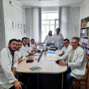 Studenții de la medicină în vizită la grădinița nr. 46 din sectorul Centru